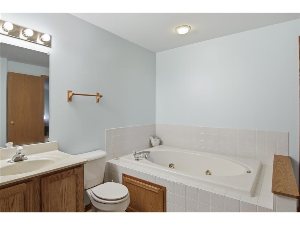 411 21st Street NE Menomonie WI 54751 7047477 image23