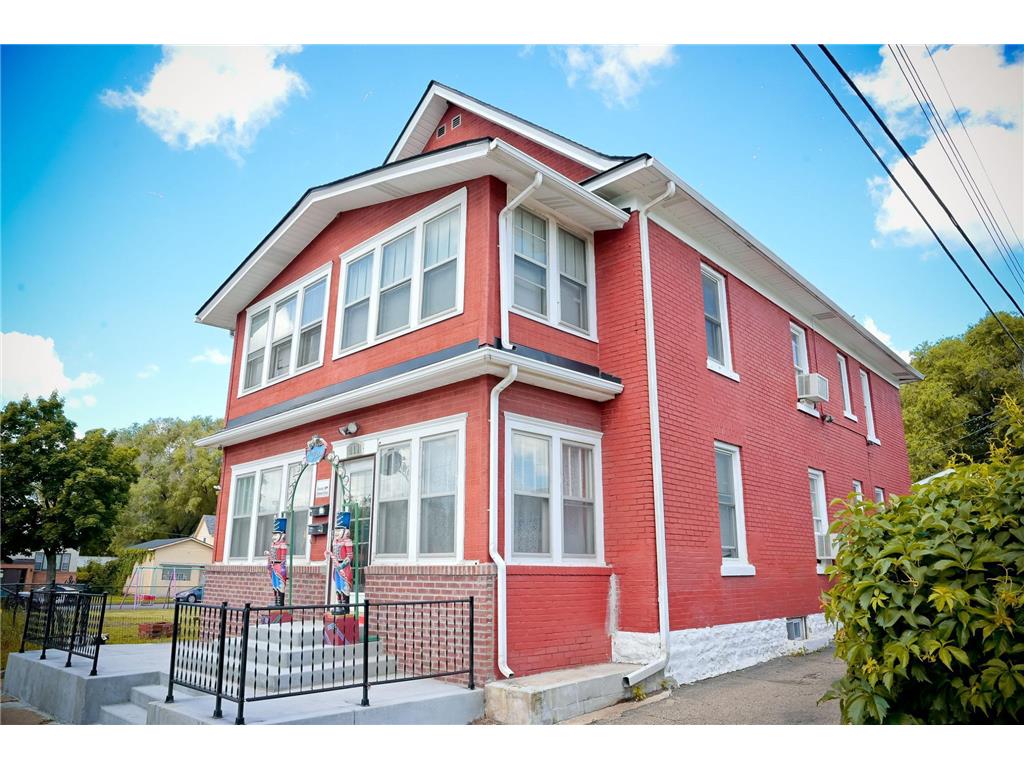 411 24th Avenue NE Minneapolis MN 55418 6678081 image1