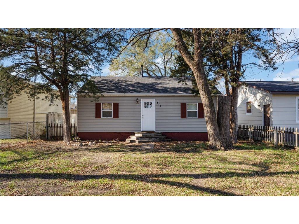 411 27th Avenue N Saint Cloud MN 56303 7008935 image1