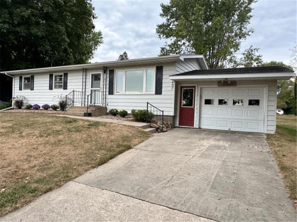 411 2nd Avenue NW Spring Grove MN 55974 6437728 image1