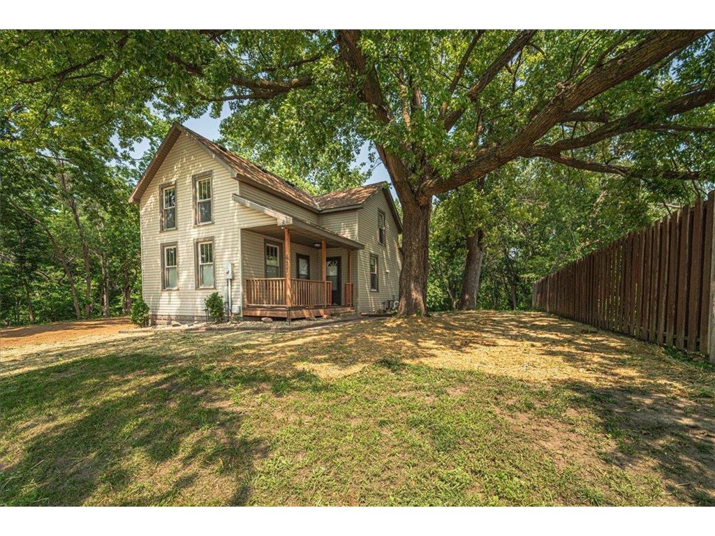 411 2nd Street NW New Prague MN 56071 6765231 image1