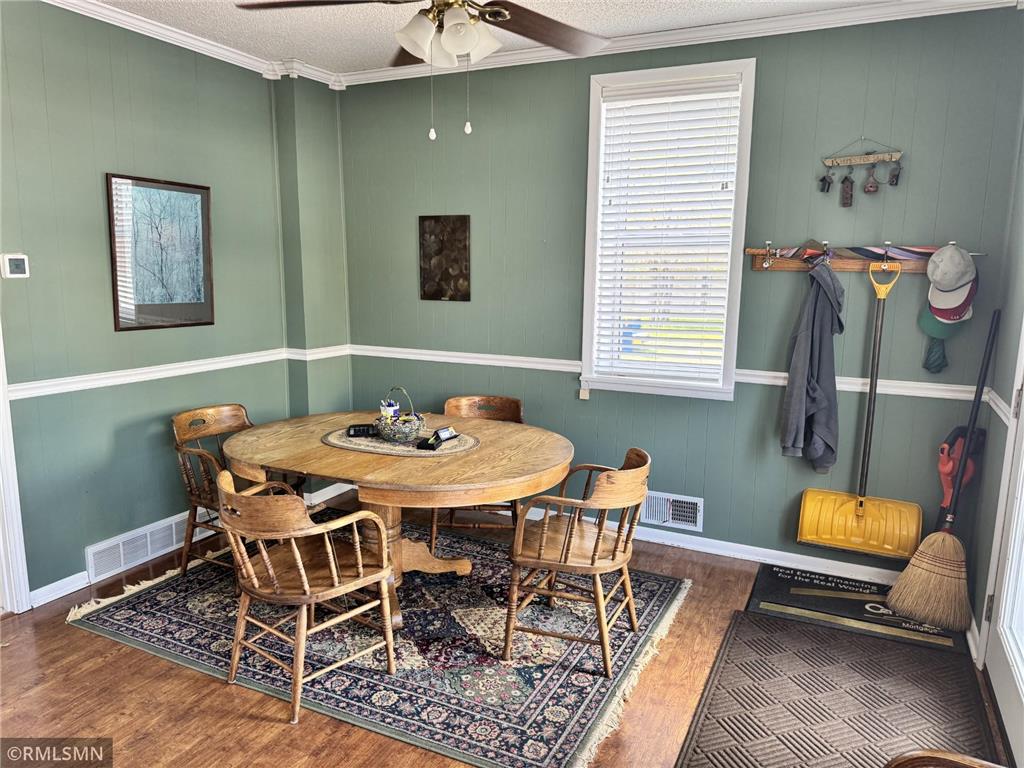 411 2nd Street Pepin WI 54759 - Lake Pepin 7063904 image6