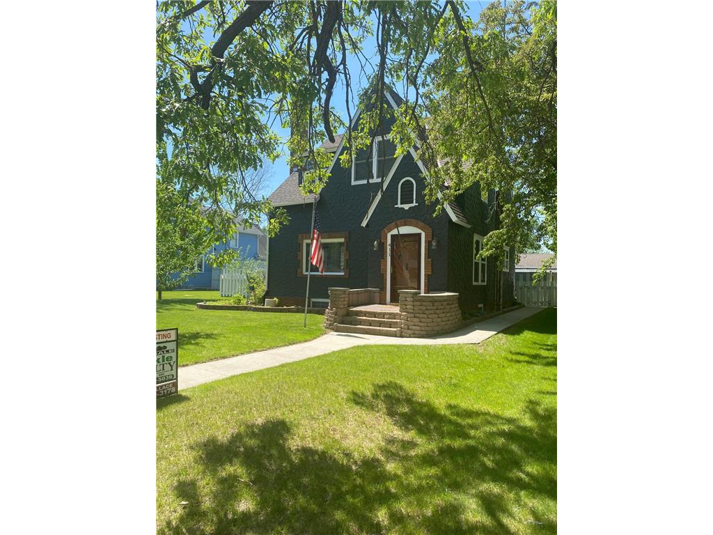 411 2nd Street SW Wadena MN 56482 7050543 image2
