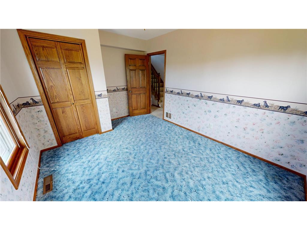 411 60th Avenue NE Willmar MN 56201 - KING 7068391 image37