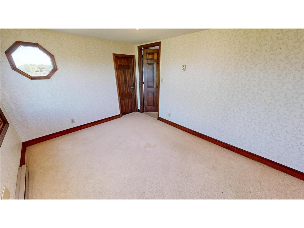 411 60th Avenue NE Willmar MN 56201 - KING 7068391 image41