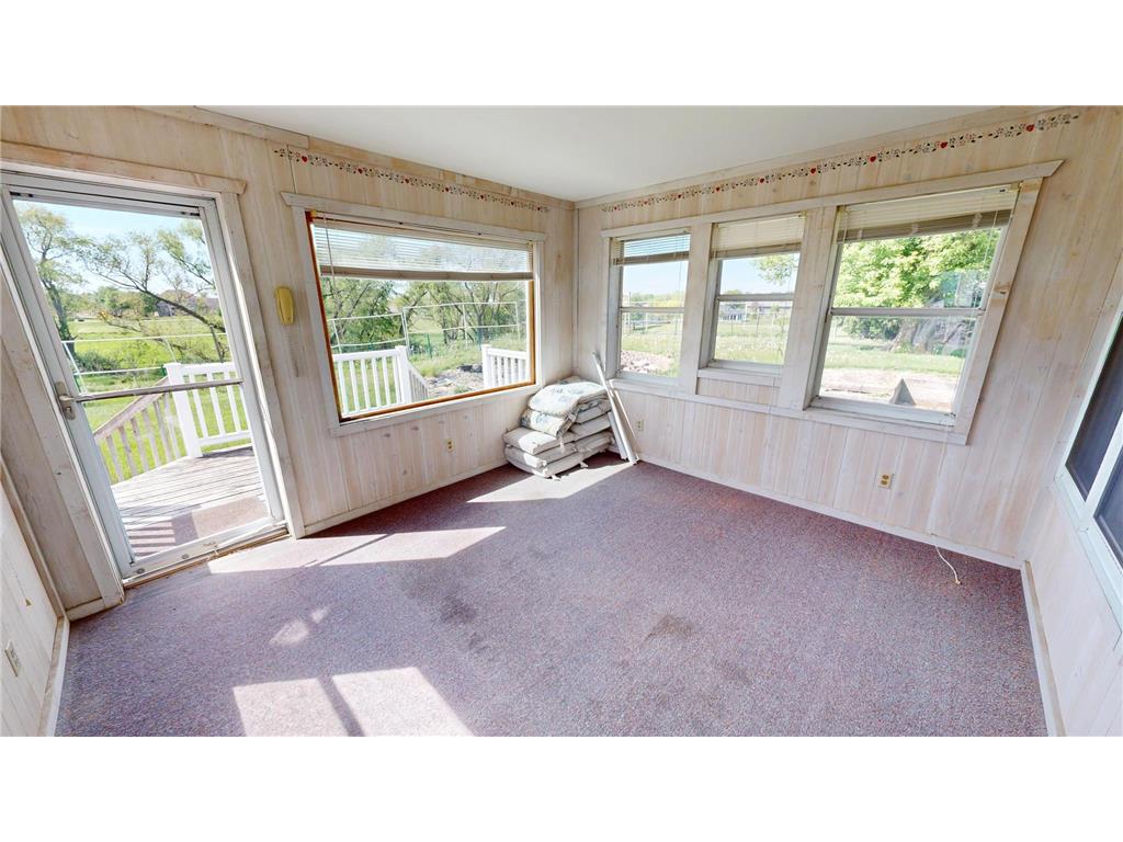 411 60th Avenue NE Willmar MN 56201 - KING 7068391 image44