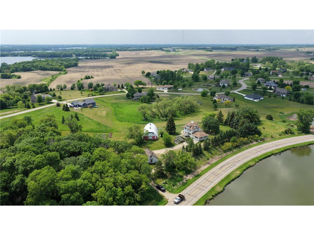 411 60th Avenue NE Willmar MN 56201 - KING 7068391 image76