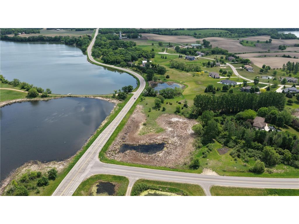 411 60th Avenue NE Willmar MN 56201 - KING 7068391 image85