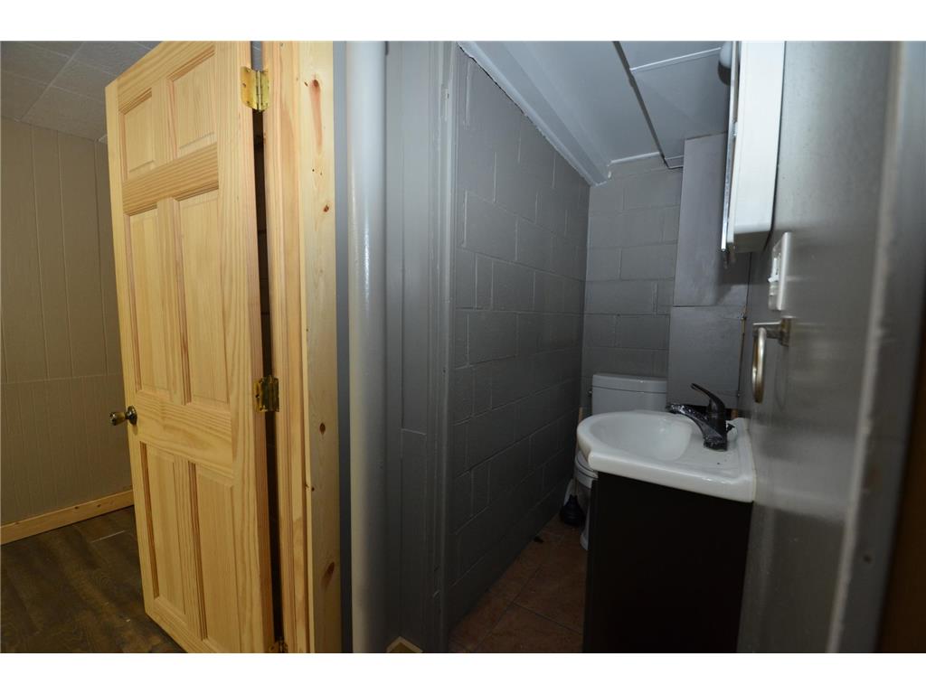 411 8th Avenue Two Harbors MN 55616 7006184 image34