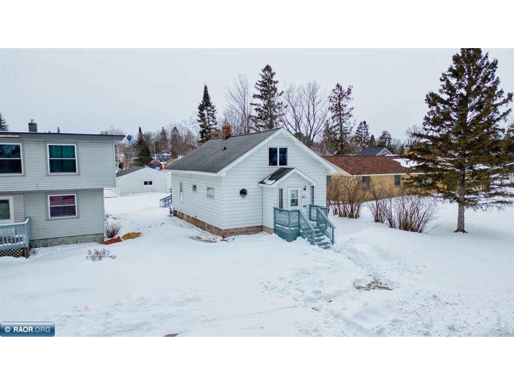 411 9th Street NW Chisholm MN 55719 7040231 image2