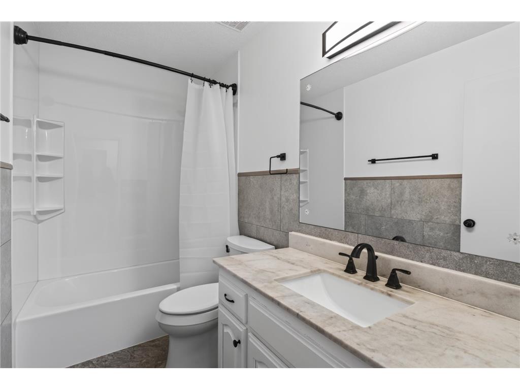 411 Adams Drive W Norwood Young America MN 55397 7097318 image10