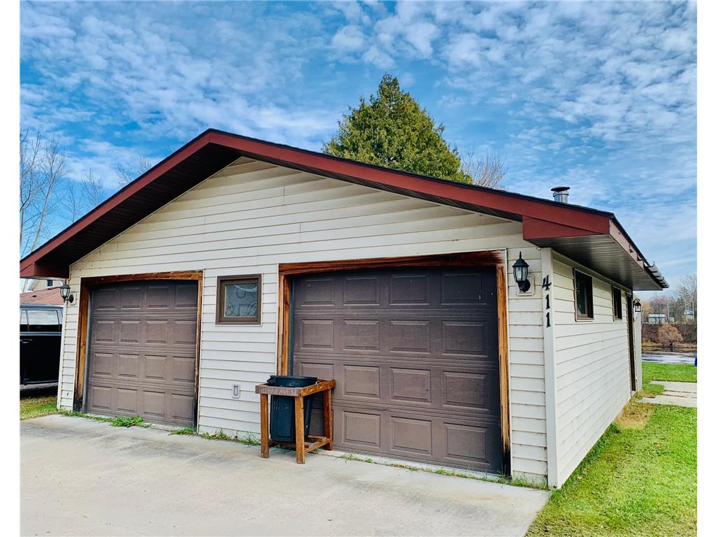 411 Bay Avenue SE, Baudette, MN, 56623 | MLS: 6629091 | Edina Realty