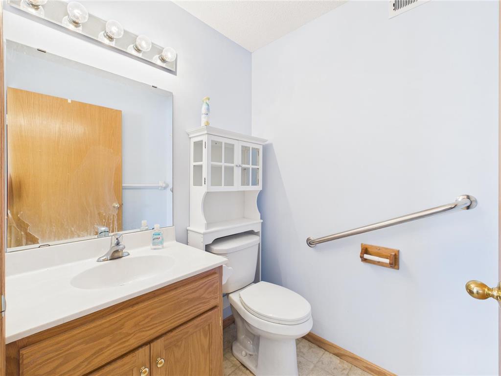 411 Bluebird Street Mora MN 55051 7011707 image9