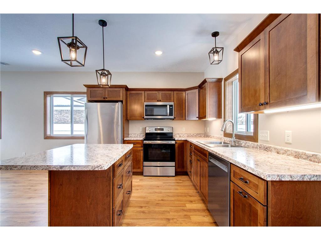 411 Bullis Street Kenyon MN 55946 7057256 image3