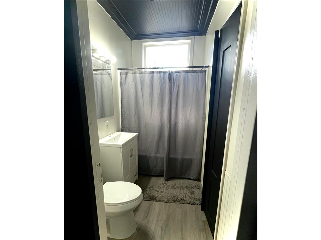 411 Court Street Albert Lea MN 56007 6765157 image5