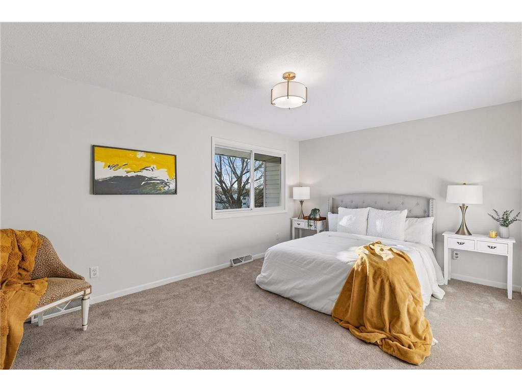 411 Dorland Place Maplewood MN 55119 7042413 image12