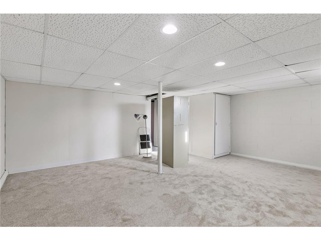 411 Dorland Place Maplewood MN 55119 7042413 image16