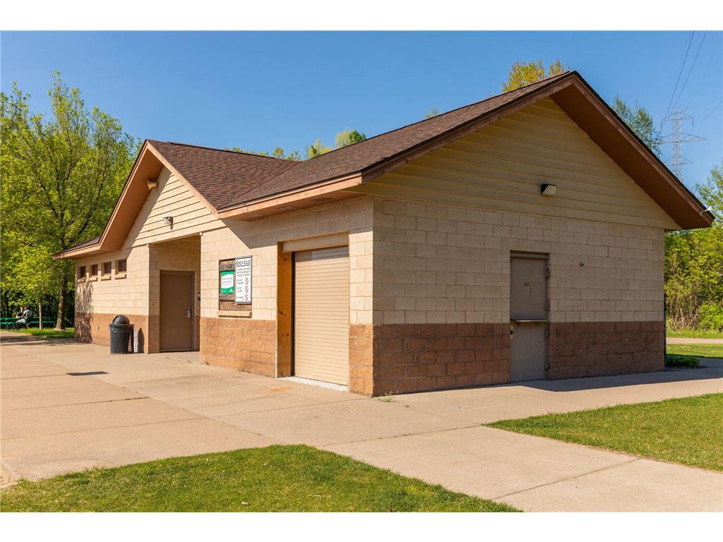 411 Dorland Place Maplewood MN 55119 7042413 image77