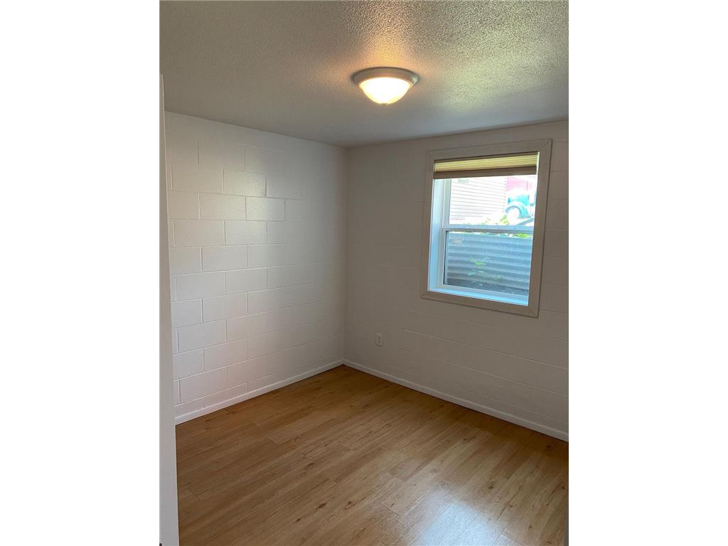 411 E Broadway Street Redwood Falls MN 56283 6826700 image15