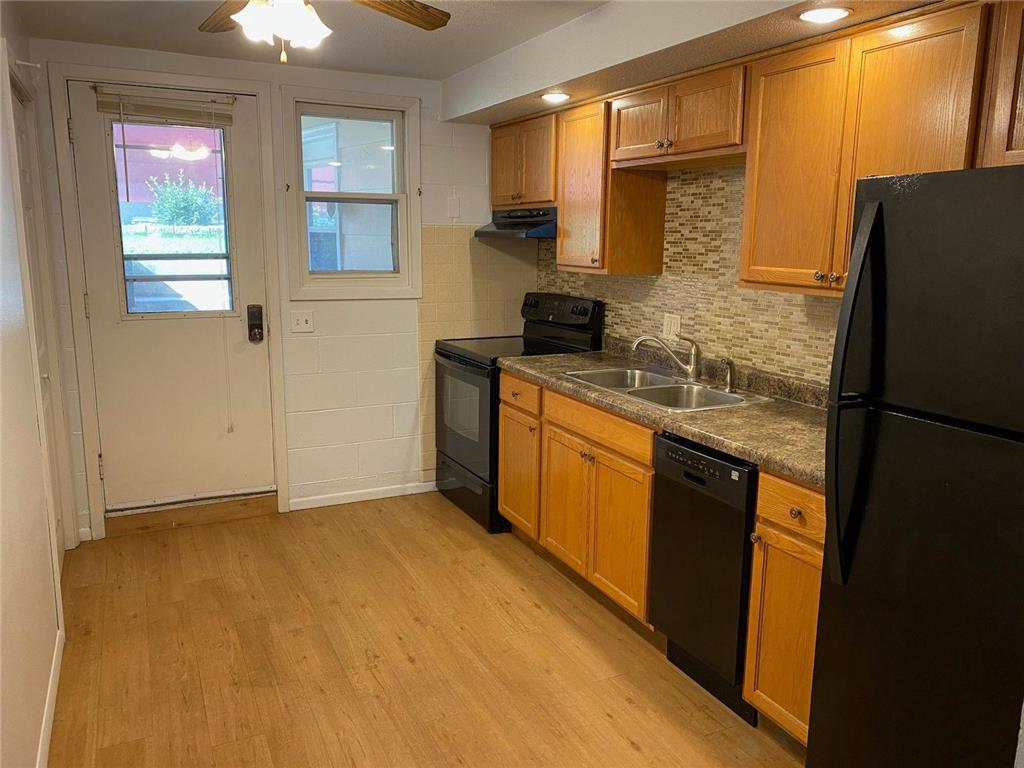 411 E Broadway Street Redwood Falls MN 56283 6826700 image21