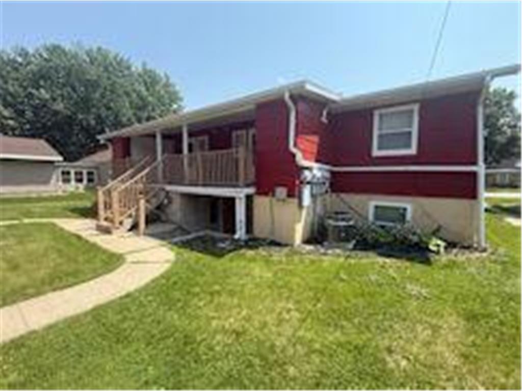 411 E Broadway Street Redwood Falls MN 56283 6826700 image3