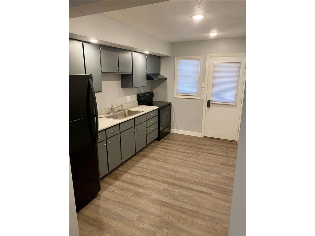 411 E Broadway Street Redwood Falls MN 56283 6826700 image7