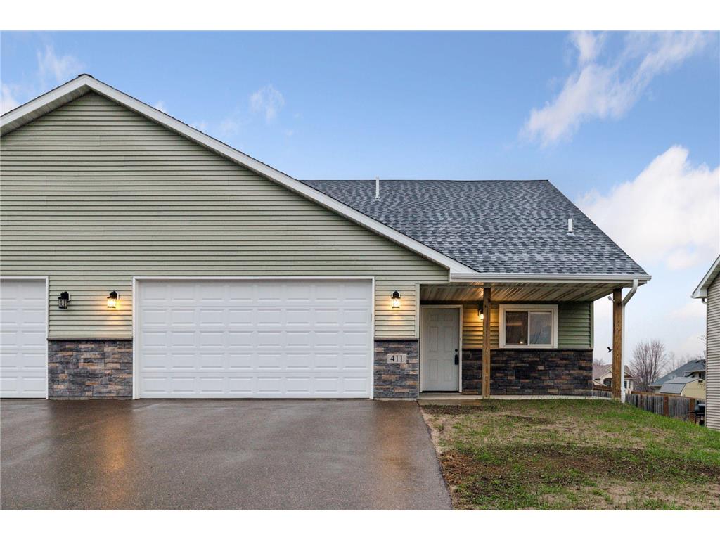 411 E Cheyenne Street Roberts WI 54023 6701240 image1