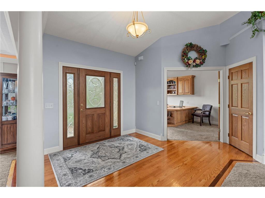 411 Emerald Lane Mahtomedi MN 55115 7056152 image15
