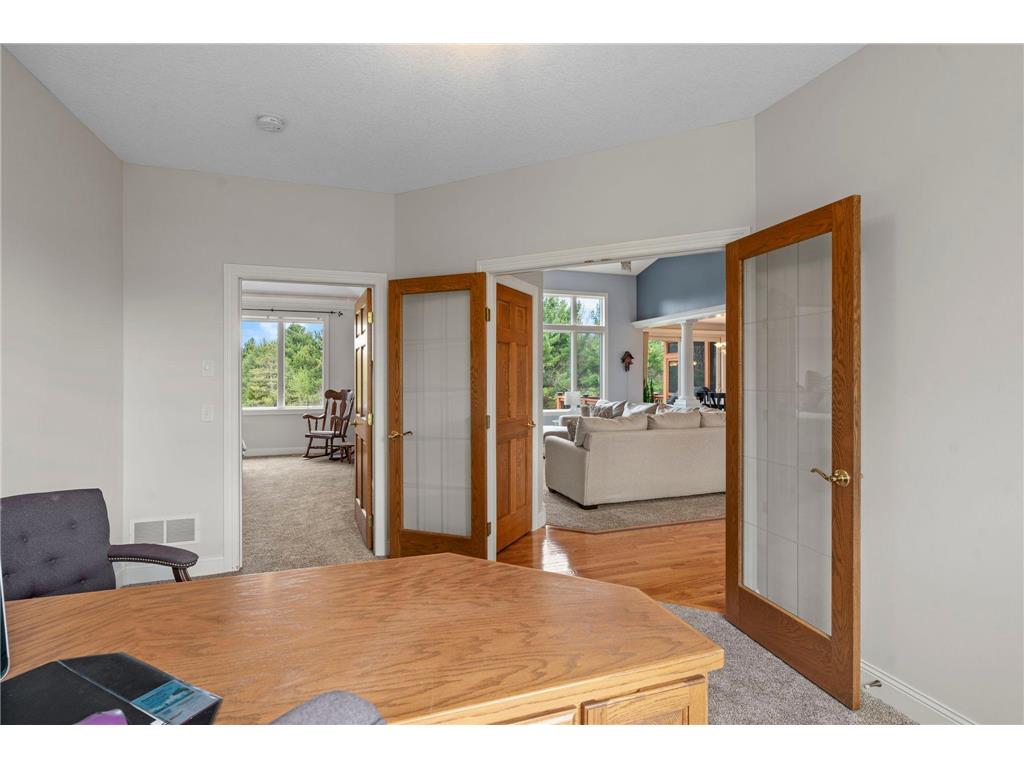 411 Emerald Lane Mahtomedi MN 55115 7056152 image17