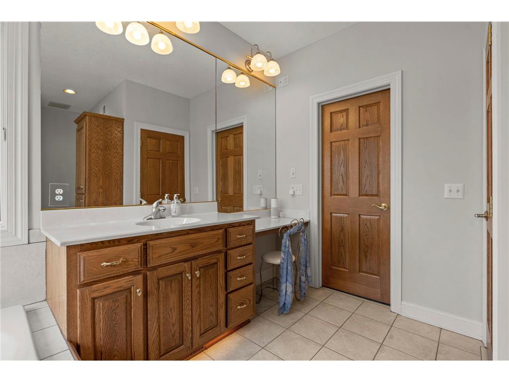 411 Emerald Lane Mahtomedi MN 55115 7056152 image34