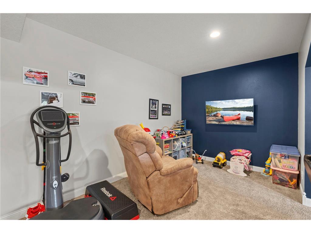 411 Emerald Lane Mahtomedi MN 55115 7056152 image55