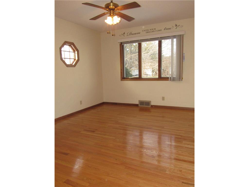411 Front Street E Fulda MN 56131 6819988 image11