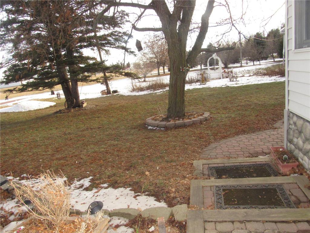 411 Front Street E Fulda MN 56131 6819988 image25