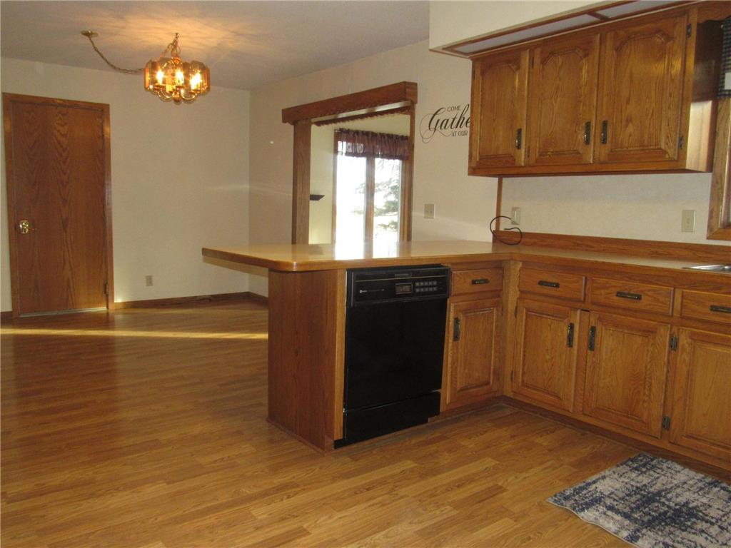 411 Front Street E Fulda MN 56131 6819988 image4