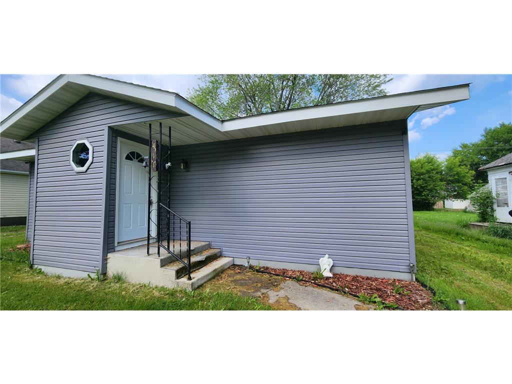 411 Governor Street, Oklee, MN, 56742 | MLS: 6740912 | Edina Realty