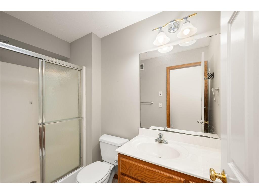 411 Independence Street NE New Prague MN 56071 7043711 image14