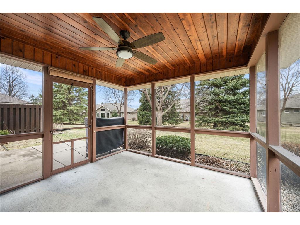 411 Independence Street NE New Prague MN 56071 7043711 image16