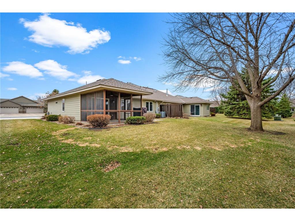 411 Independence Street NE New Prague MN 56071 7043711 image20