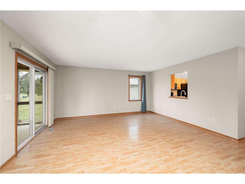 411 Independence Street NE New Prague MN 56071 7043711 image6