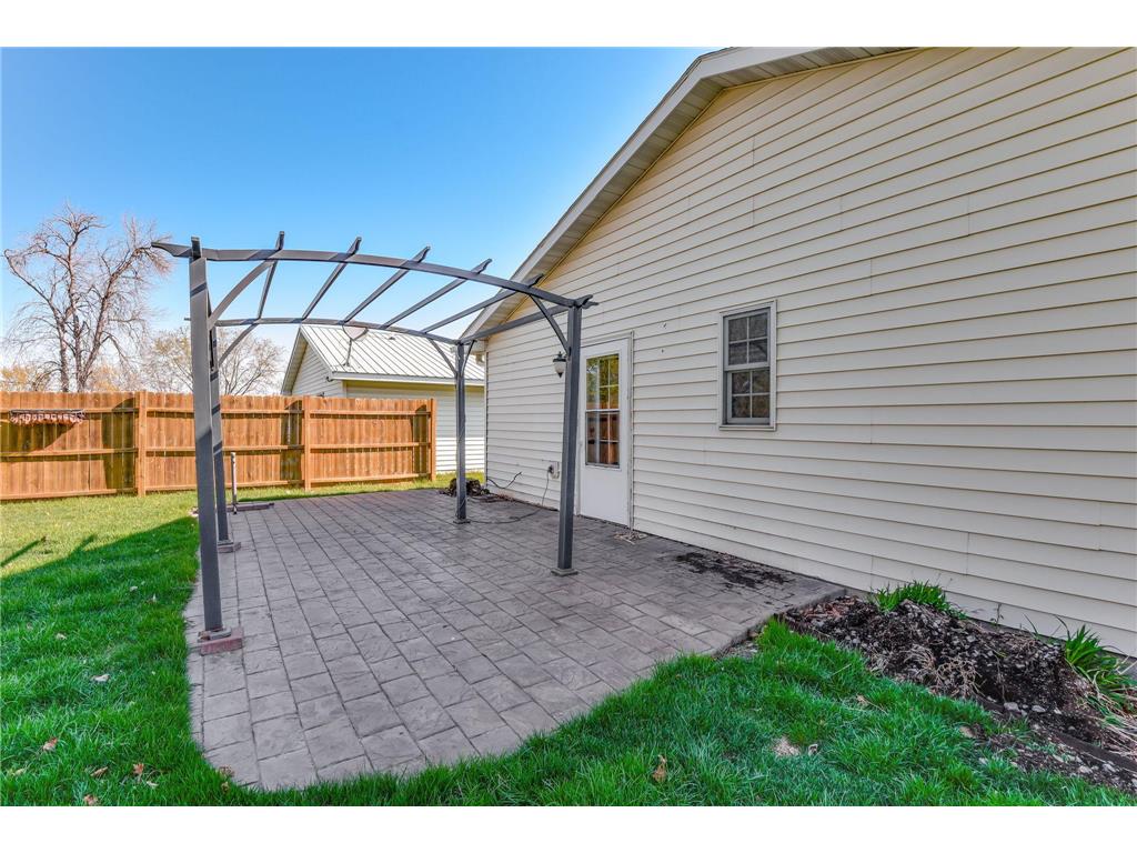411 N Walnut Street Belle Plaine MN 56011 7063765 image19