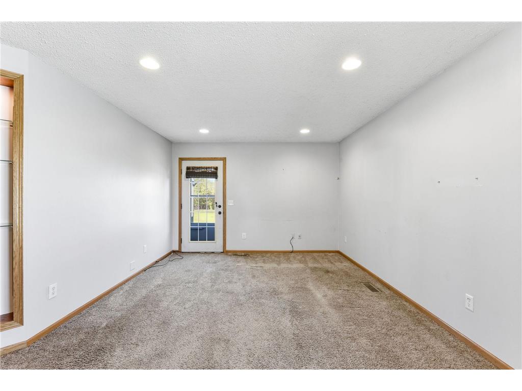 411 N Walnut Street Belle Plaine MN 56011 7063765 image3