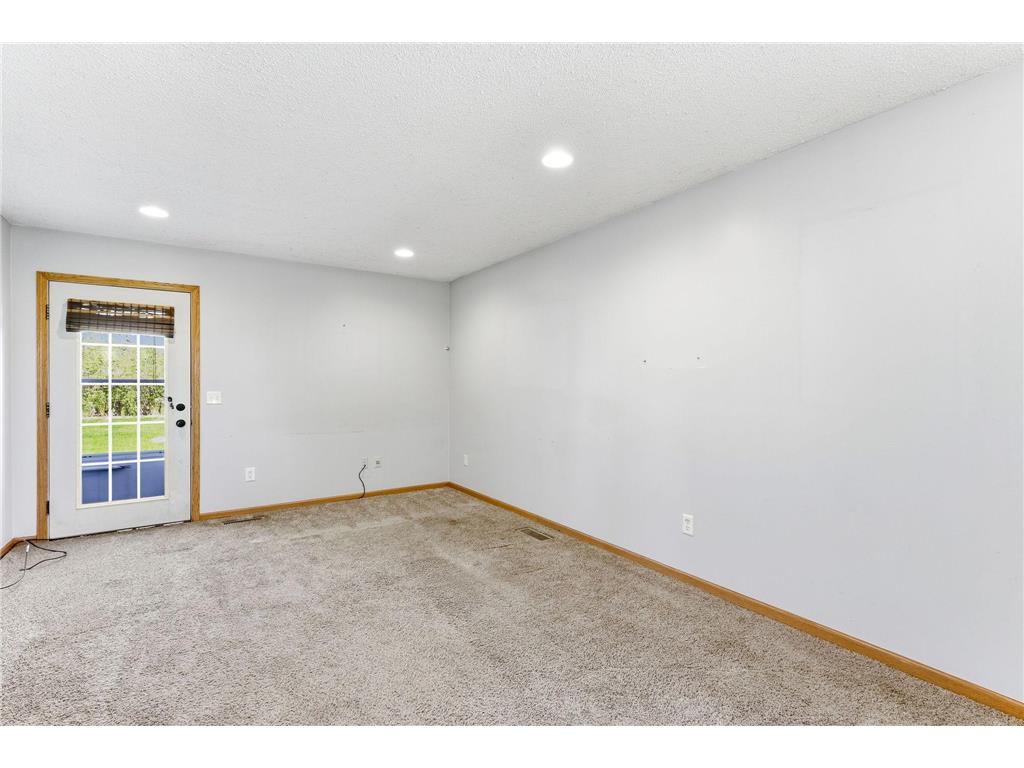 411 N Walnut Street Belle Plaine MN 56011 7063765 image4