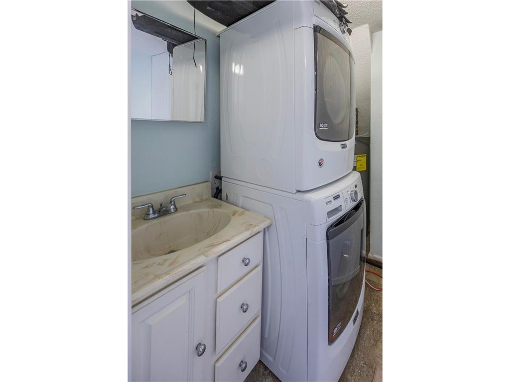 411 Oak Avenue SE Montgomery MN 56069 7032037 image21