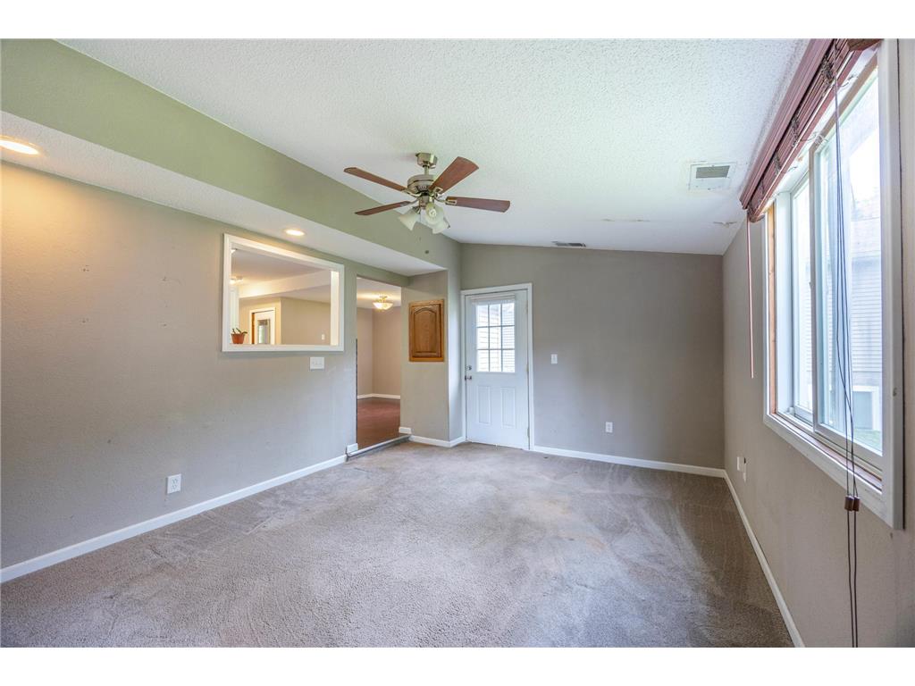 411 Oak Avenue SE Montgomery MN 56069 7032037 image24