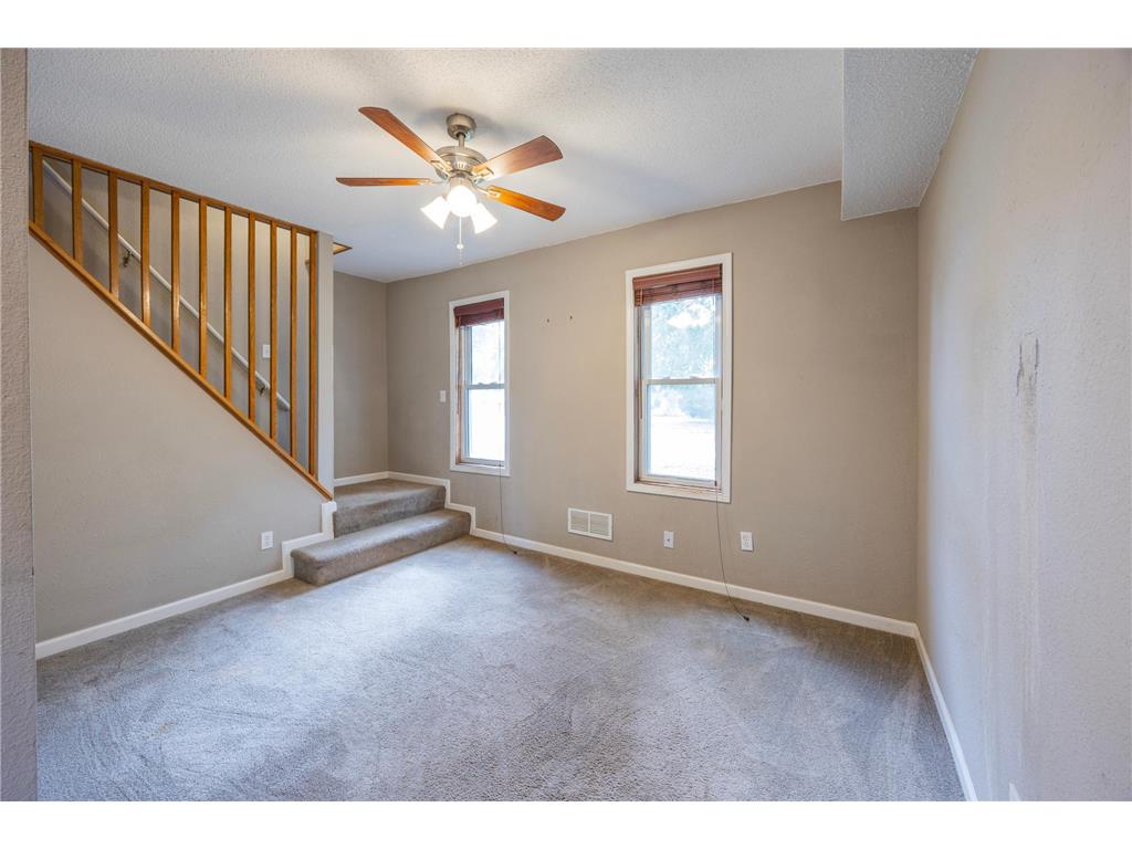 411 Oak Avenue SE Montgomery MN 56069 7032037 image26