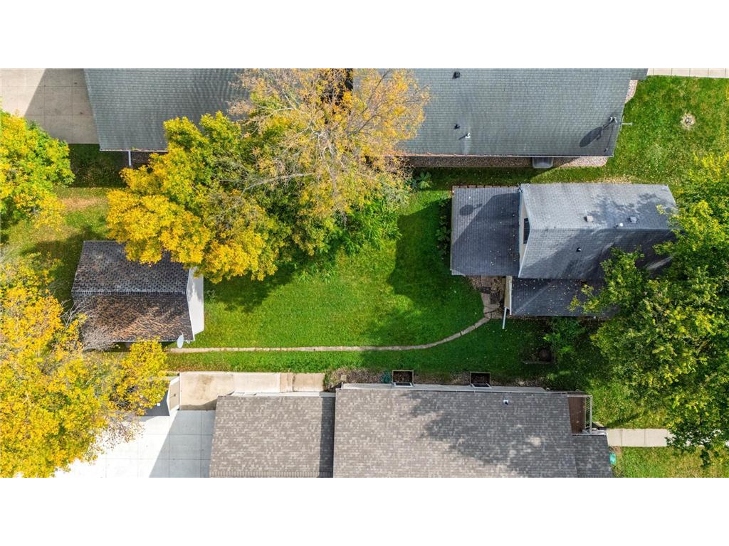 411 Oak Avenue SE Montgomery MN 56069 7032037 image5