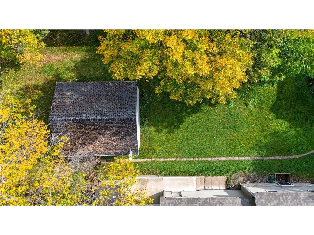 411 Oak Avenue SE Montgomery MN 56069 7032037 image7