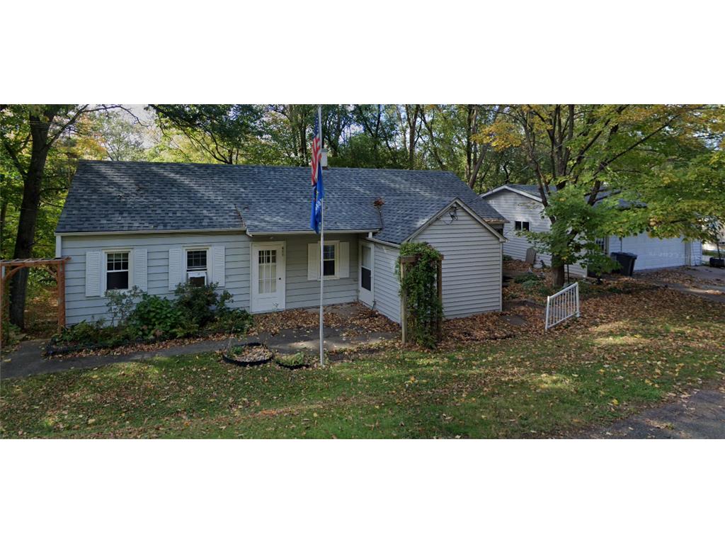 411 S Adams Street Saint Croix Falls WI 54024 6467979 image1