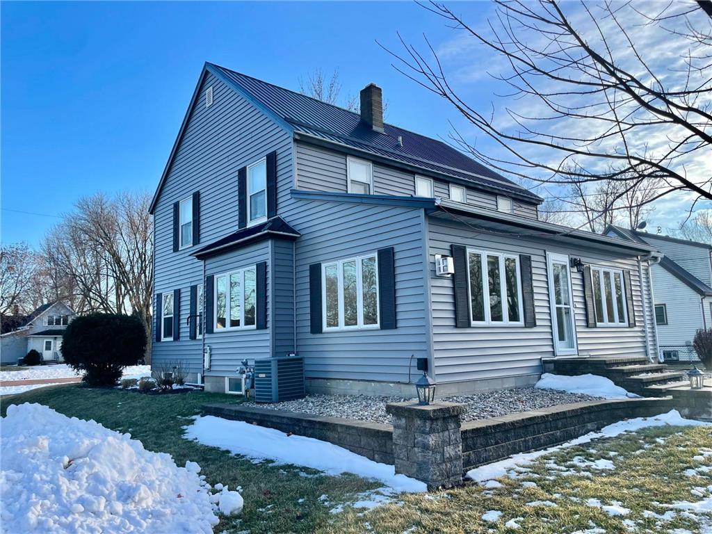 411 Vernon Avenue Morgan MN 56266 7006420 image4