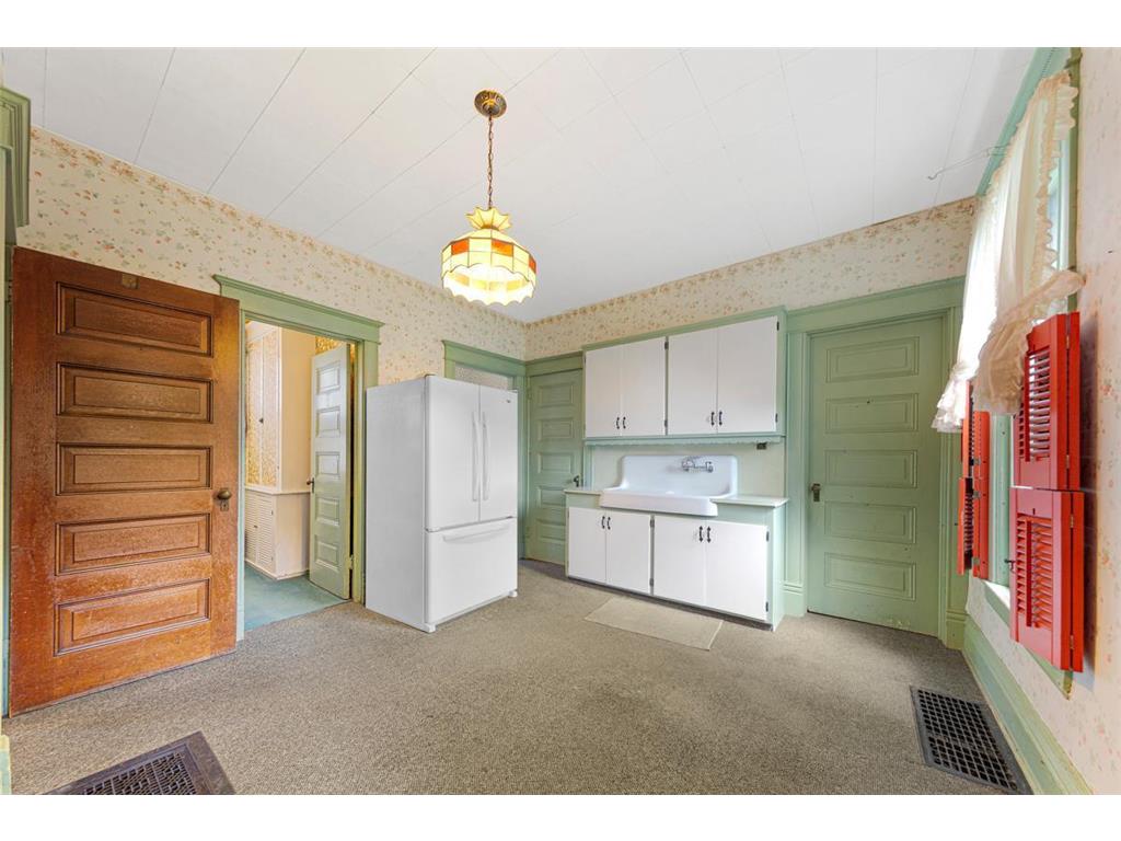 411 Washington Street Northfield MN 55057 6800145 image18